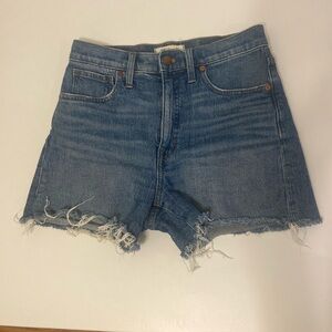 MADEWELL high rise denim shorts, size 27